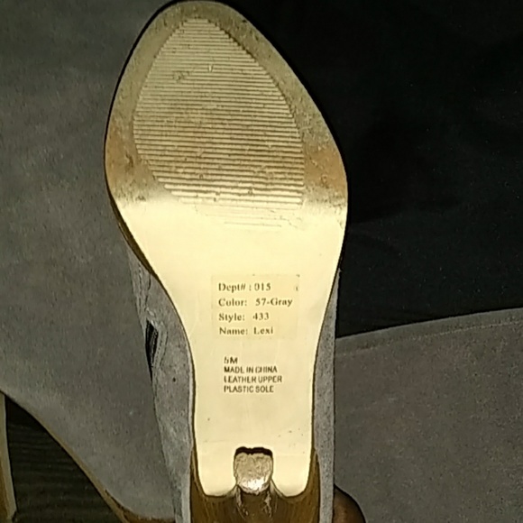 Boots - Picture 2 of 5